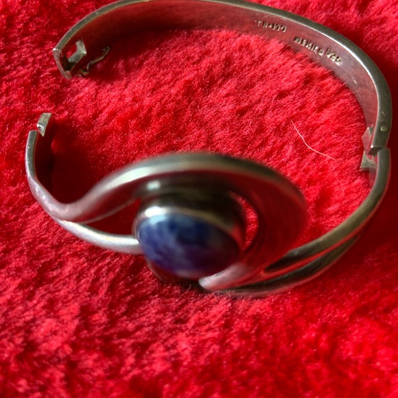 Bracelet - Picture 2 of 4